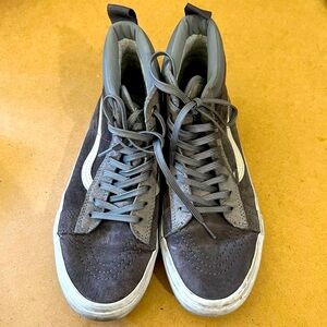 Vans All Weather Suede Fur Lined High Top Sneaker